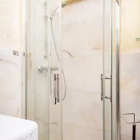Grojecka 194 - Cozy By Homeprime Appartement *